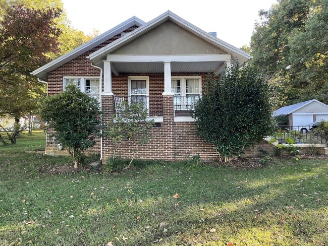 Primary Photo - 2160 Mt Home Church Rd