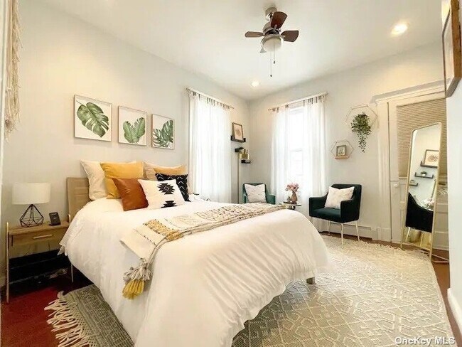 Building Photo - 35-19 214th Pl