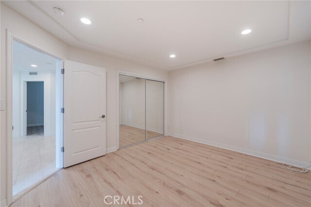 Building Photo - 1206 S Catalina Ave