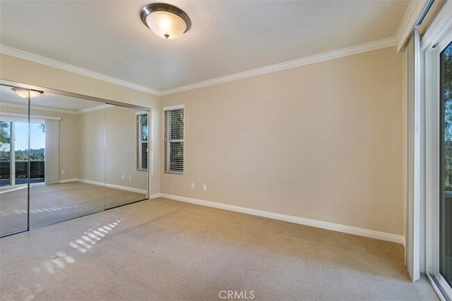 Building Photo - 69 Brighton Pl