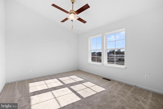 Building Photo - 444 Carrolton Ave