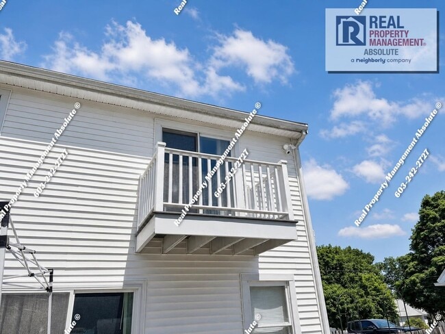Building Photo - 15 Indiana Dr