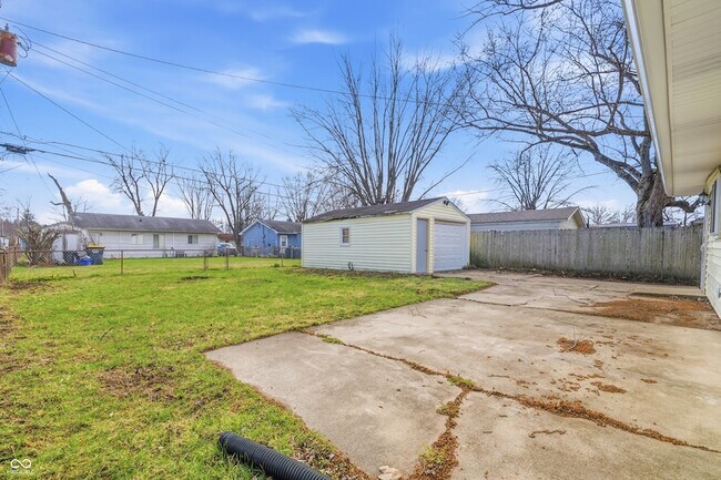 Building Photo - 2818 Apache Dr