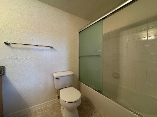 Building Photo - 2557 Centergate Dr