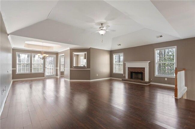 Building Photo - 177 Hollinger Way