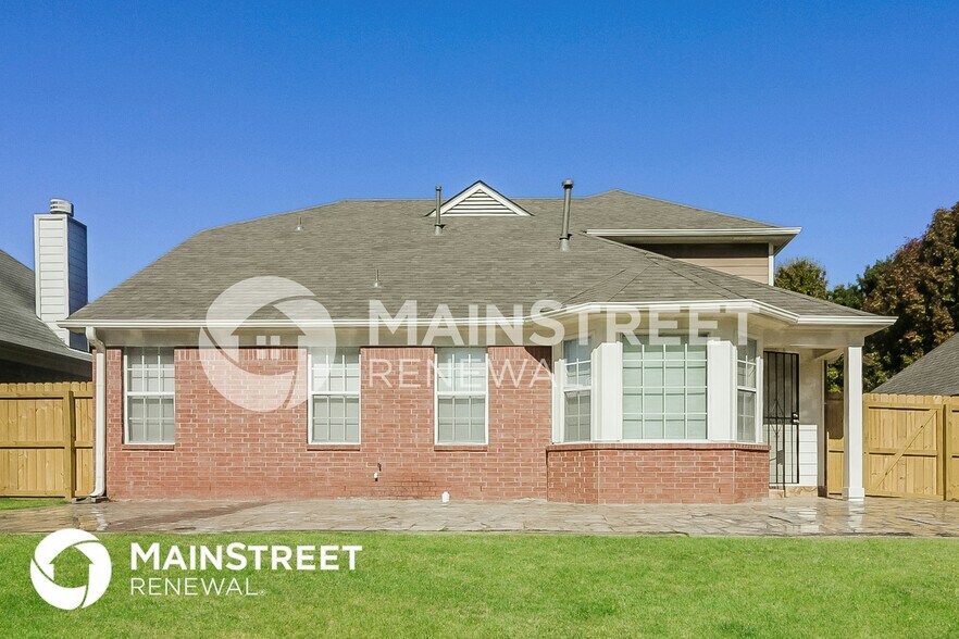 Building Photo - 5411 Maiden Grass Dr