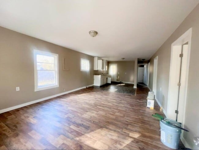 Building Photo - 206 Rosemont Rd