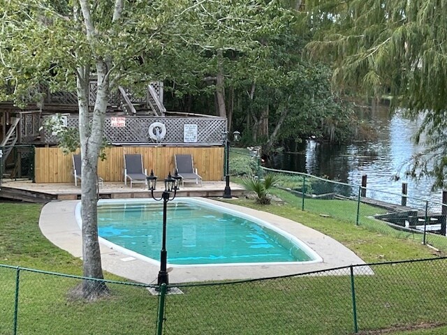 Building Photo - 2021 Bayou Ln