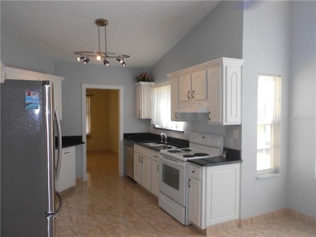 Building Photo - 3052 Collingswood Blvd