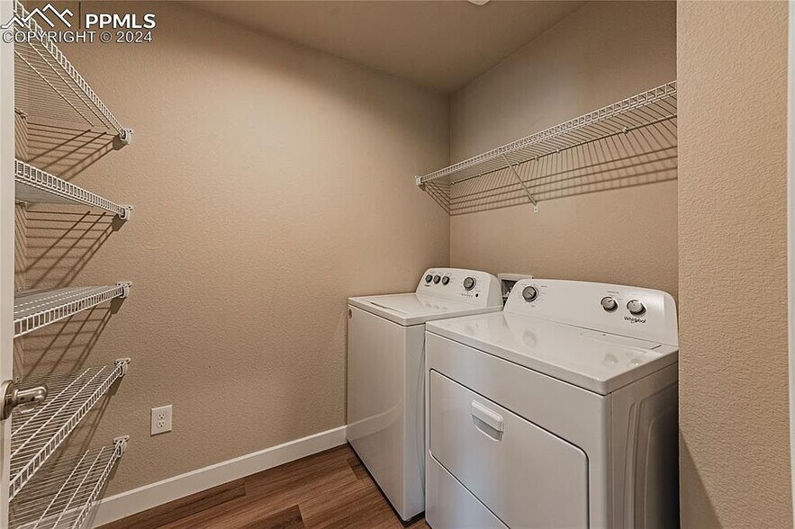 Building Photo - 4028 Ryedale Way