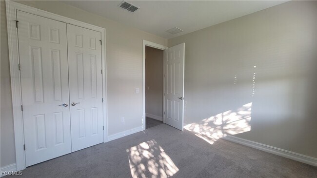 Building Photo - 3930 SW 16th Pl