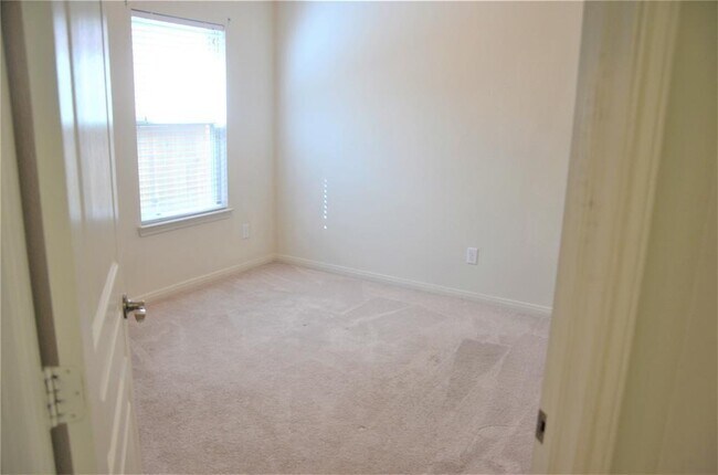 Building Photo - 4231 Canton Crest Dr