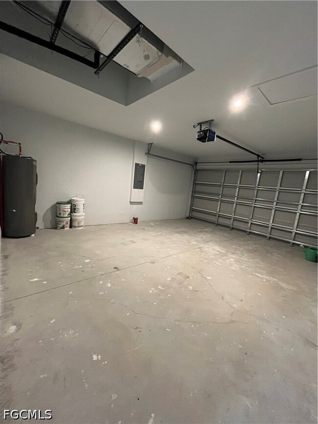 Building Photo - 4110 19th St SW