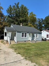 Building Photo - 1340 Proctor St