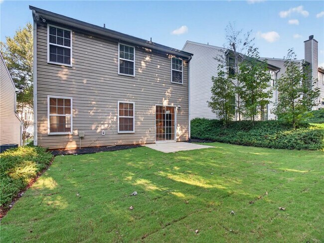 Building Photo - 2820 Mayfair Dr