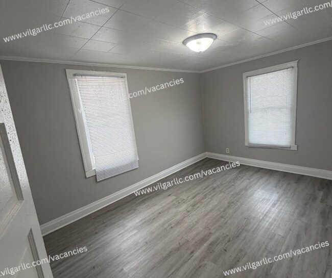 Building Photo - 4200 Jefferson St