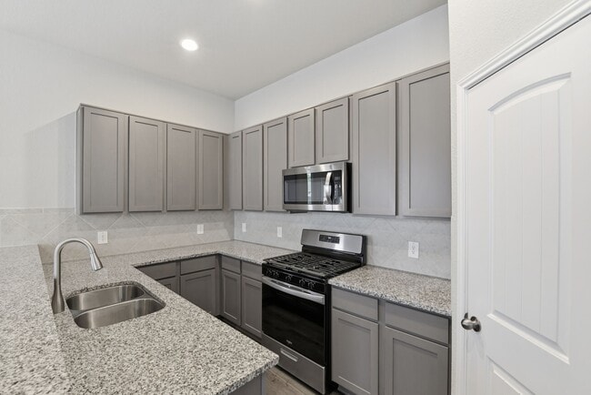 Building Photo - 2914 Lawrence Pk Ct