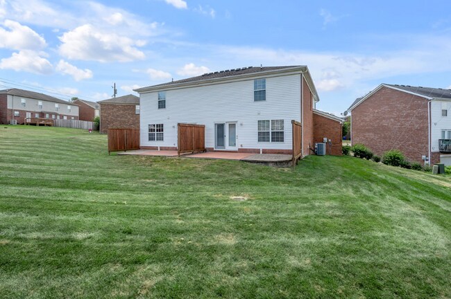 Building Photo - 1022 Fiddler Creek Way