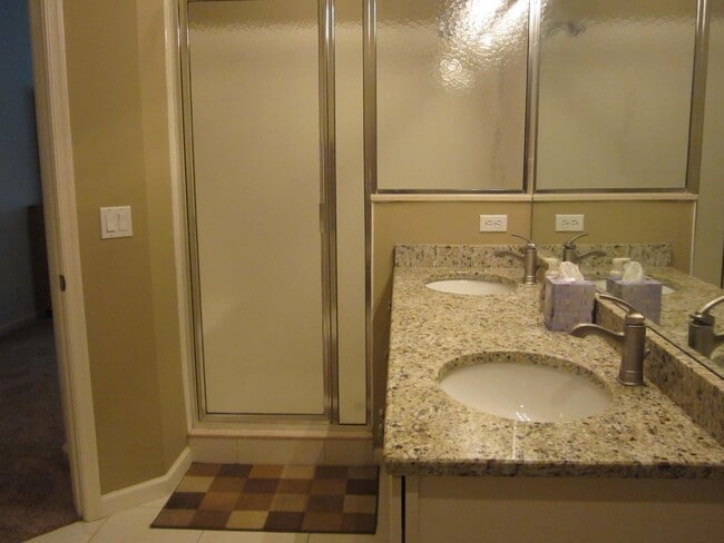 Building Photo - 8921 Sandshot Ct