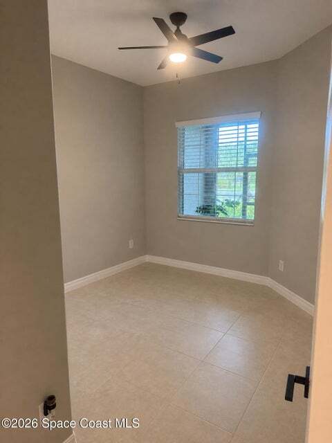 Building Photo - 3010 Avalonia Dr