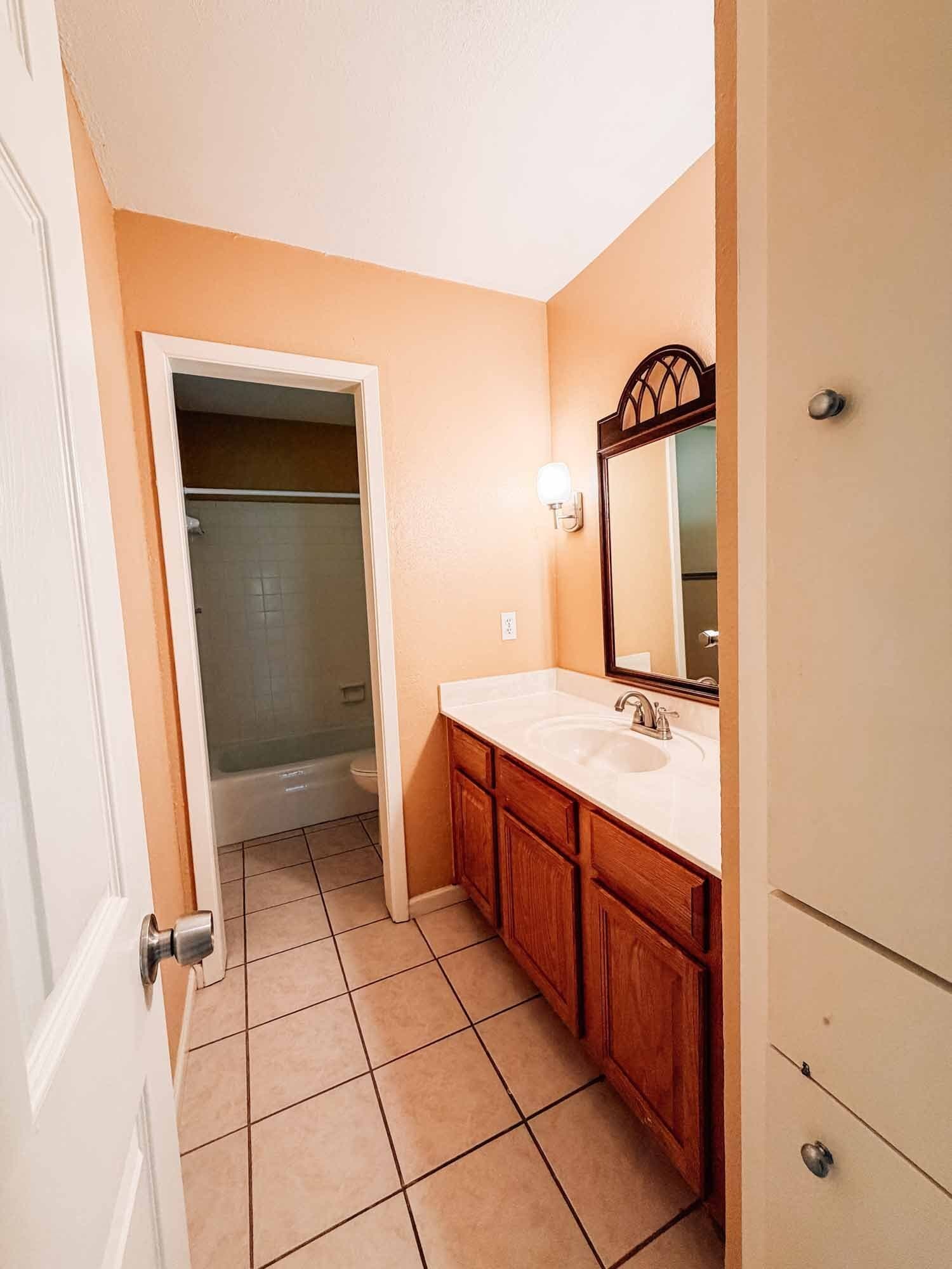 Building Photo - 5807 Burnhill Dr