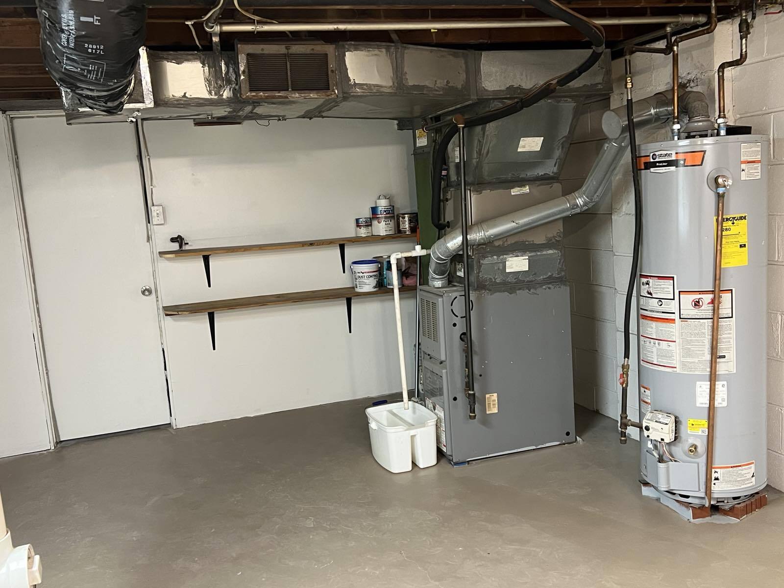 Building Photo - 5924 Arendes Dr