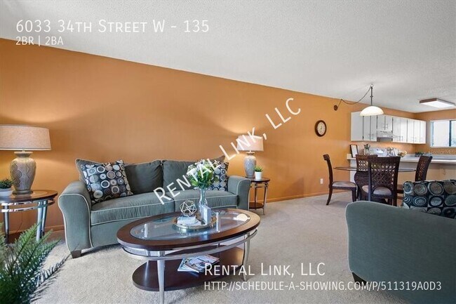 Building Photo - 2 Bedroom Condo in Harbor Pines for Rent!