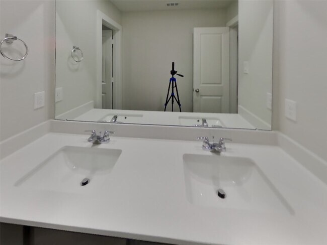 Building Photo - 22710 Terrazzo Dr