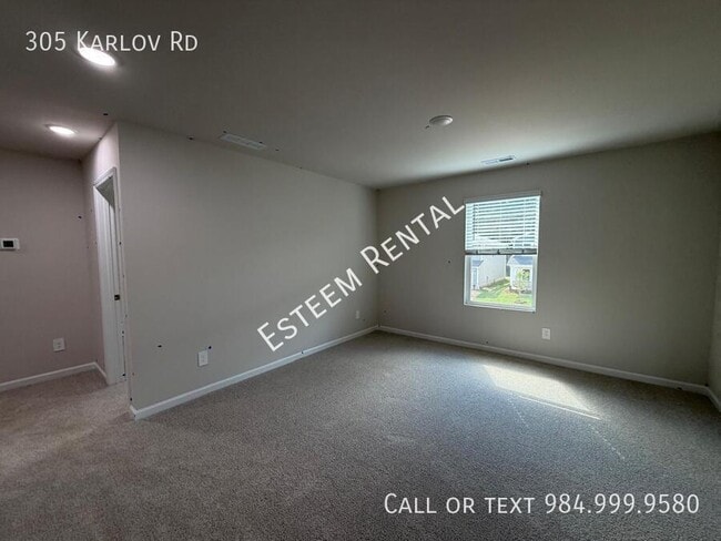 Building Photo - 305 Karlov Rd