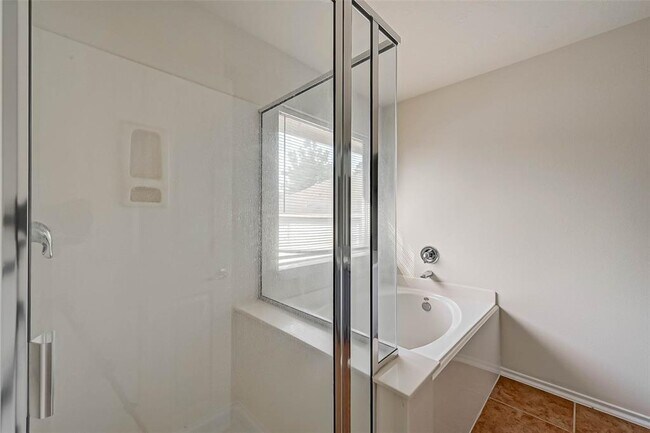 Building Photo - 22 Wickerdale Pl