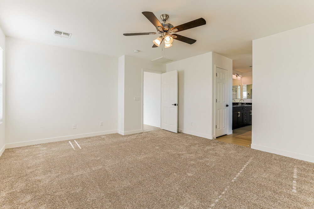 Building Photo - 11050 E Segura Ave