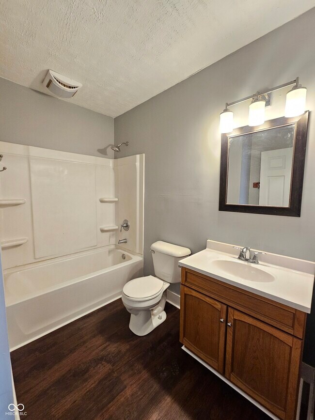 Building Photo - 1728 Noble St