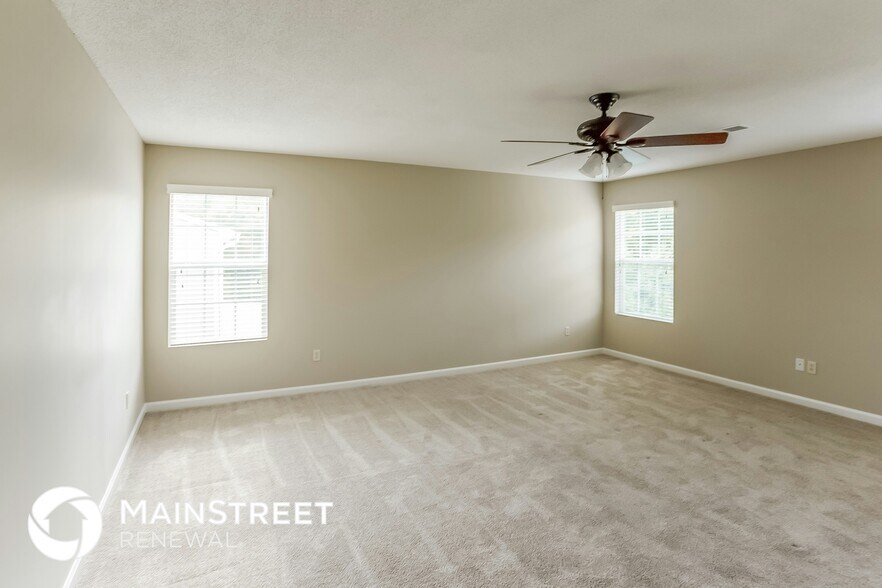 Building Photo - 9966 Chariden Dr