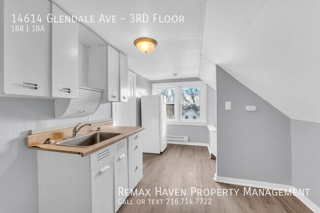 Building Photo - 14614 Glendale Ave