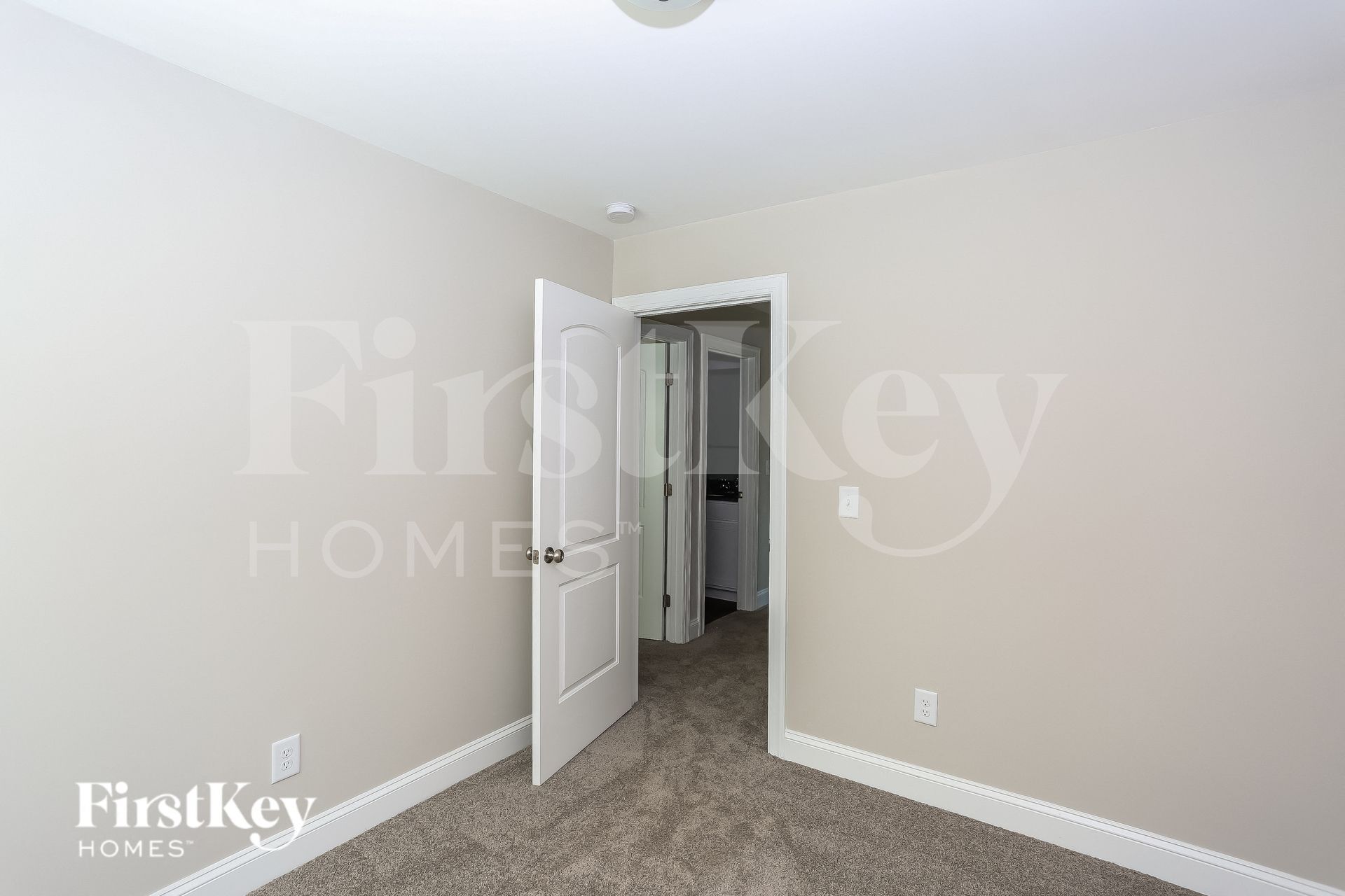 Building Photo - 2031 Samantha Dr