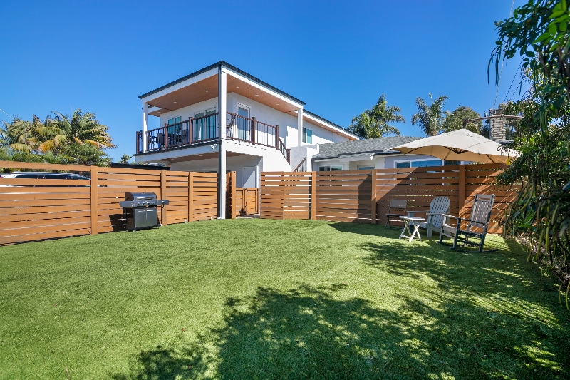 Building Photo - 1123 Balour Dr