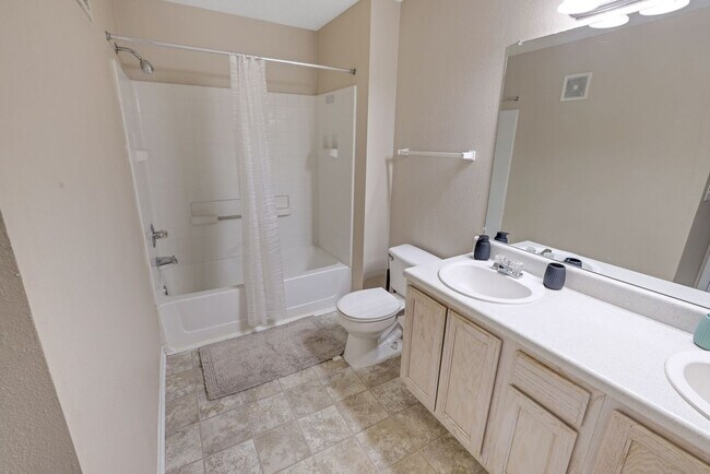 Building Photo - 3065 Shannon Oxmoor Rd