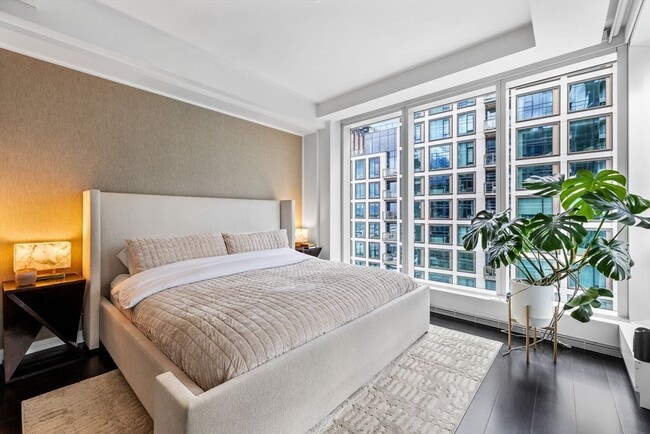 Building Photo - 150 Seaport Blvd