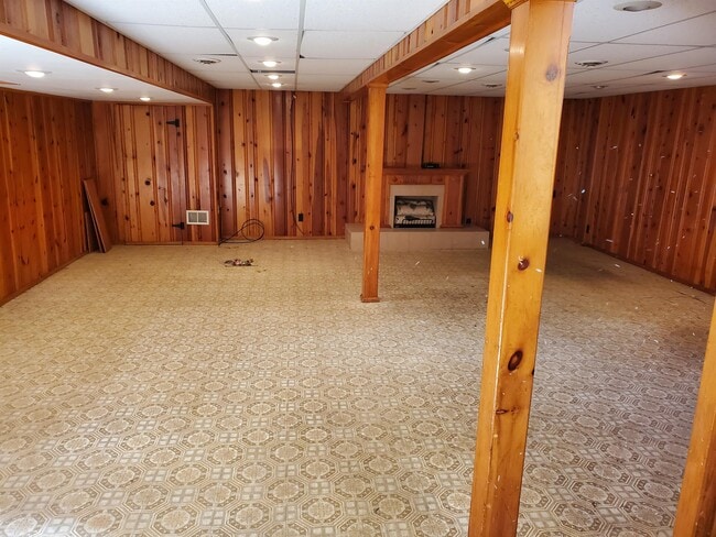 Building Photo - 3914 McKinley St