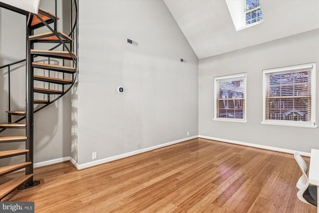 Building Photo - 4640 36th St S