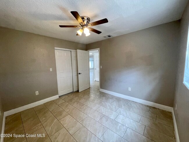 Building Photo - 2684 Pepper Ave