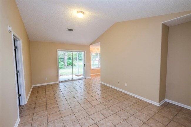 Building Photo - 135 Dalton Cody Dr