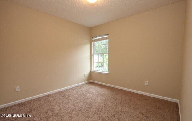 Building Photo - 1288 Loch Tanna Loop