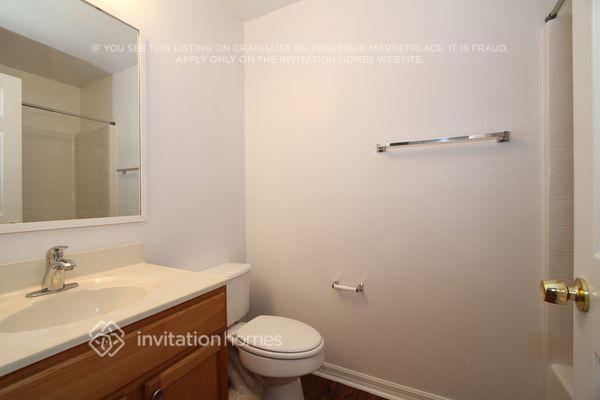 Building Photo - 3099 Blaine Cir