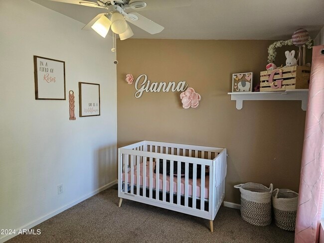 Building Photo - 1042 W Ocotilla St