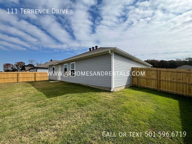 Building Photo - 111 Terrence Dr