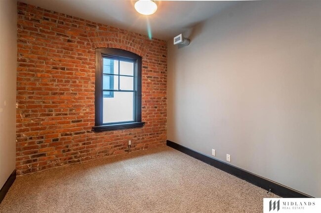 Building Photo - 1113 S 10th St