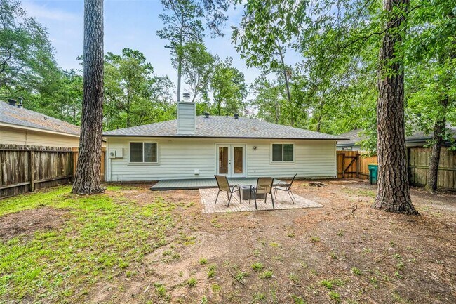 Building Photo - 18 Tulip Hill Ct