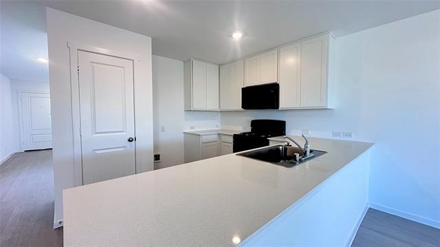 Building Photo - 1729 Crossbill St