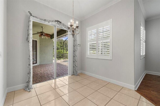 Building Photo - 3916 Valrico Grove Dr